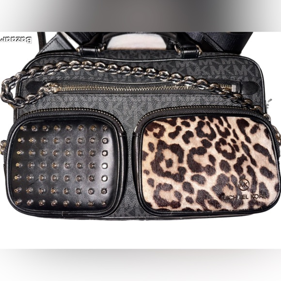 Michael Kors Black Quilted Interior Bag - Picture 2 of 4